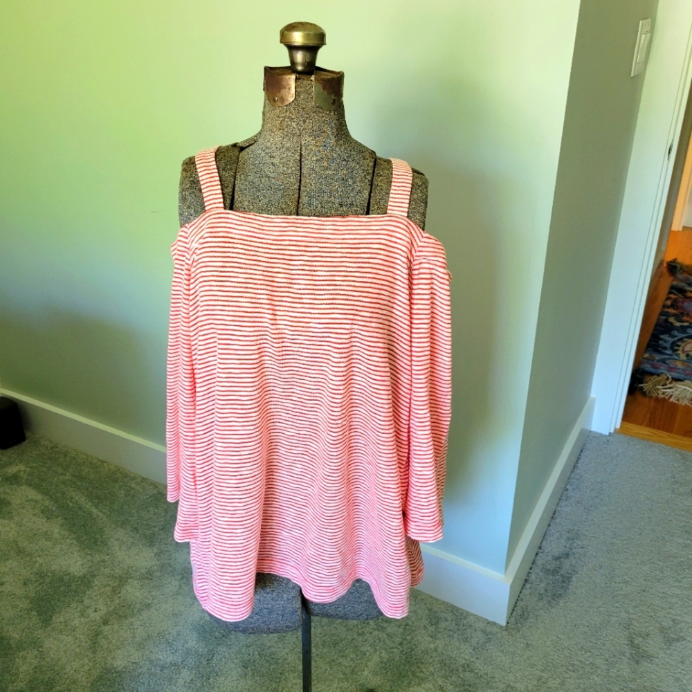 Loose off shoulder top